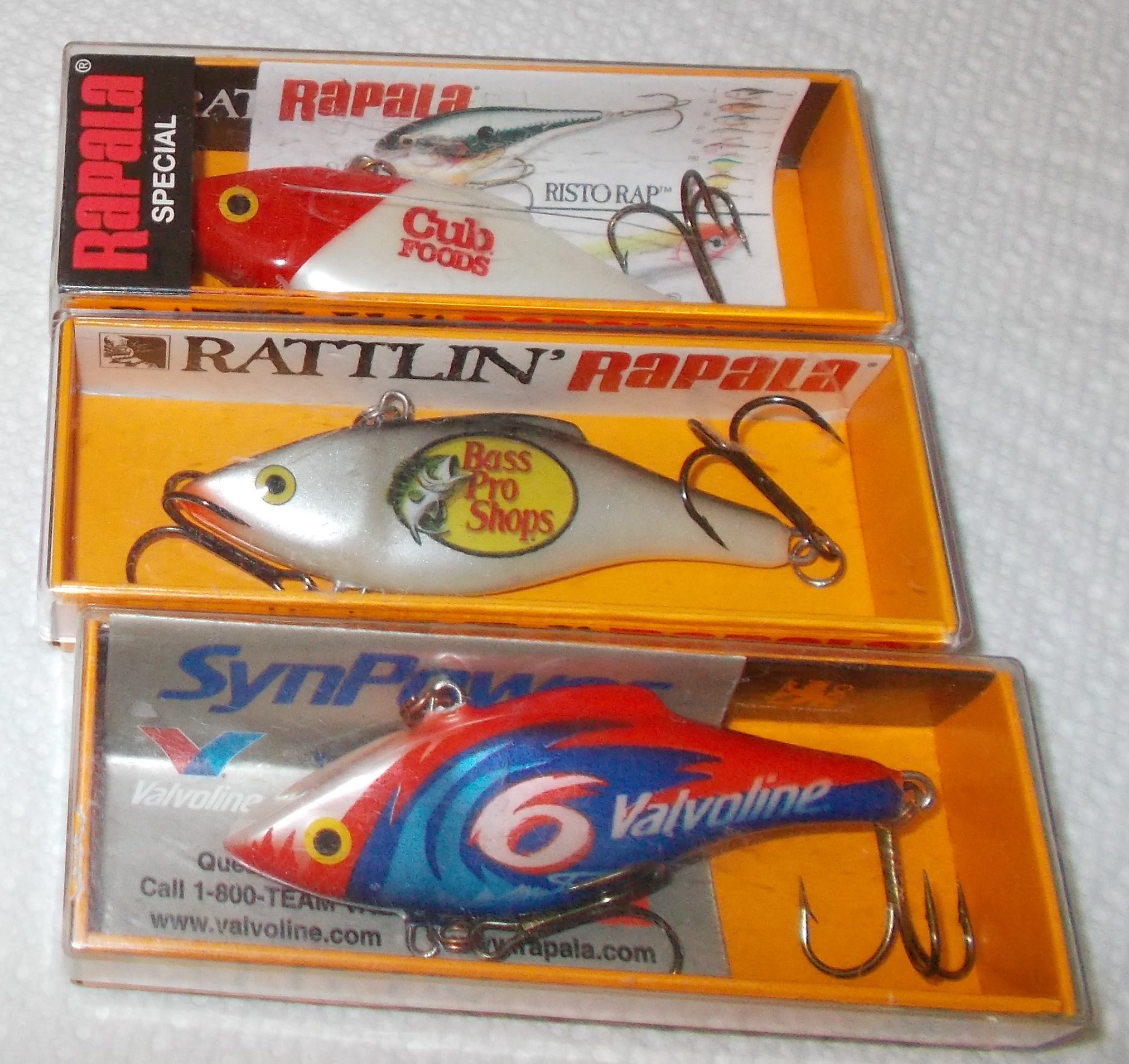FISHING HOOKS  All About Auctions Ltd.