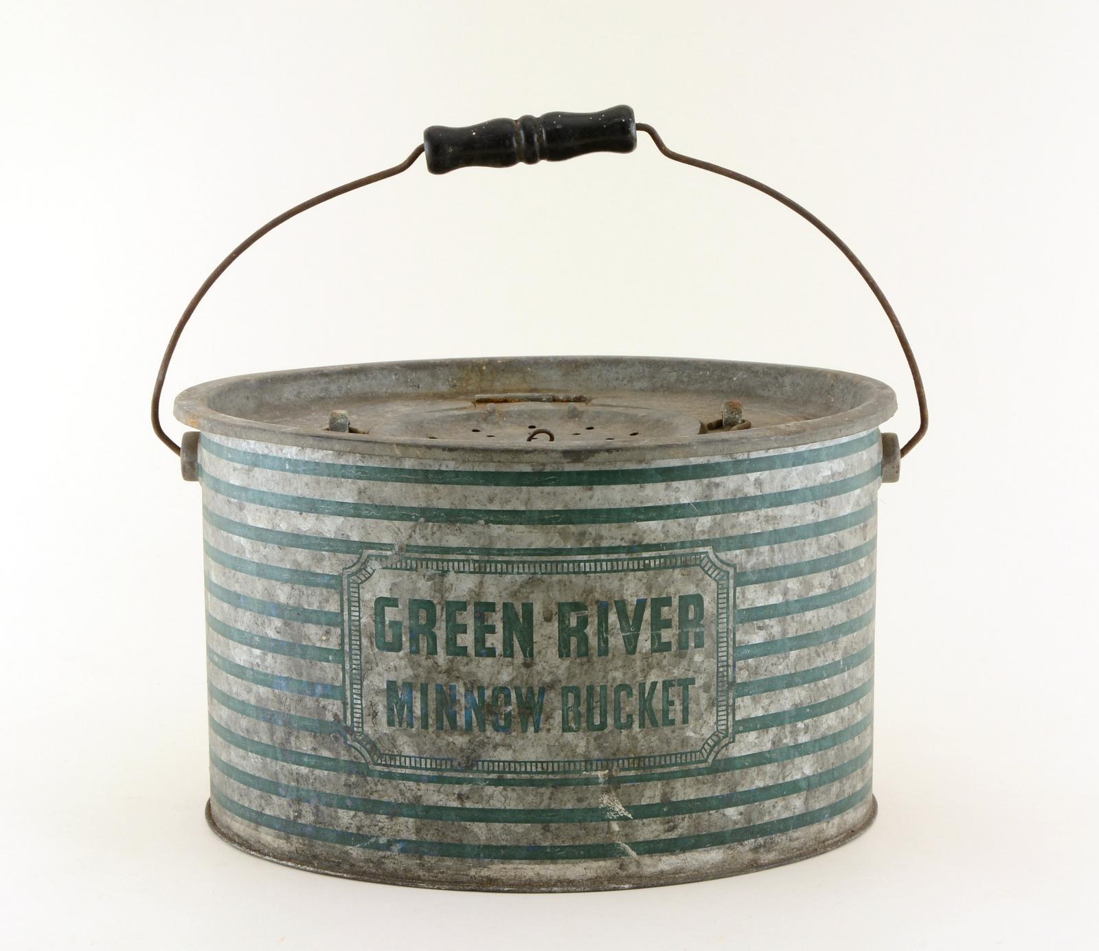 Vintage Green River Oval Minnow Bucket