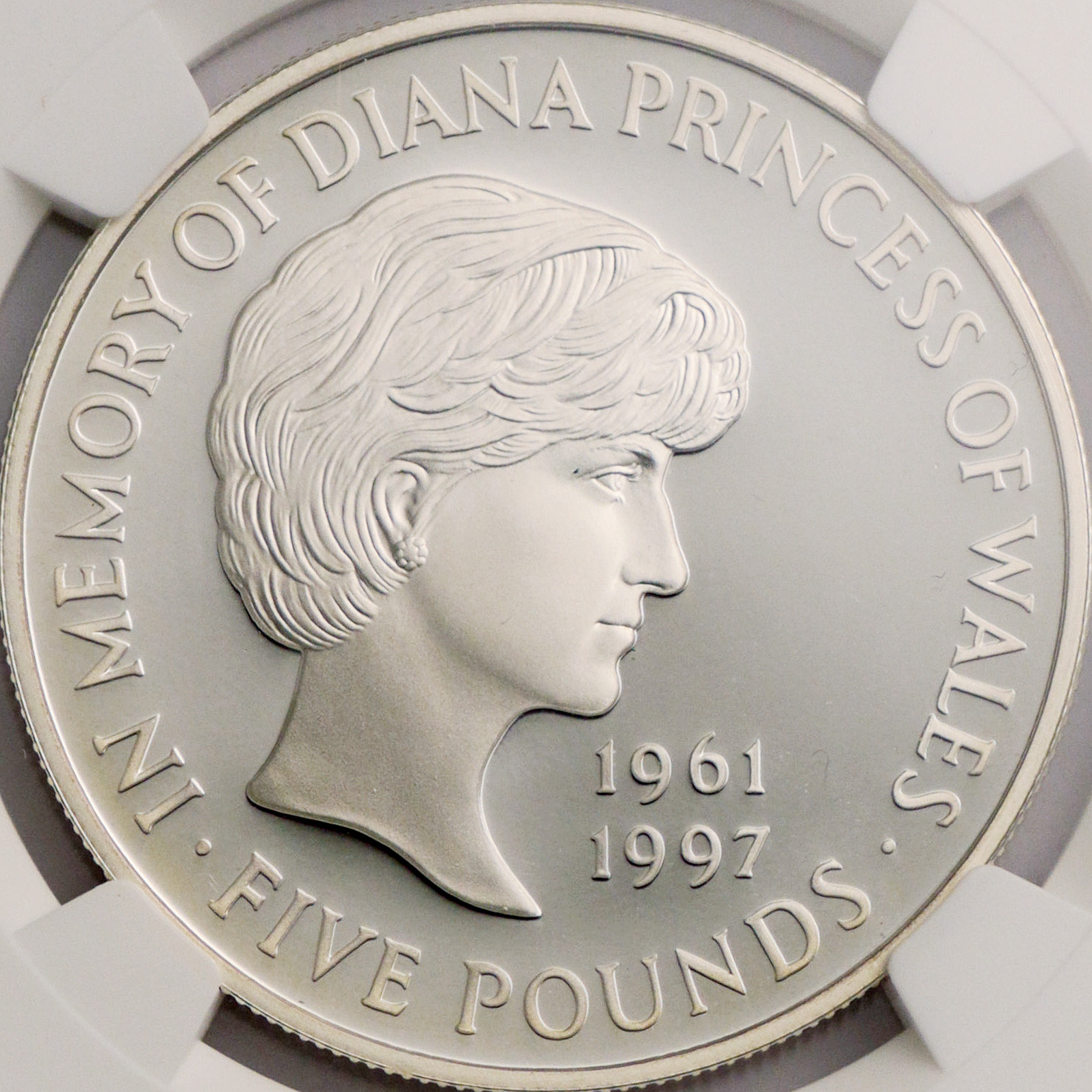 英国 (Great Britain) ダイアナ妃追悼記念 5ポンド銀貨 1999年 KM997a