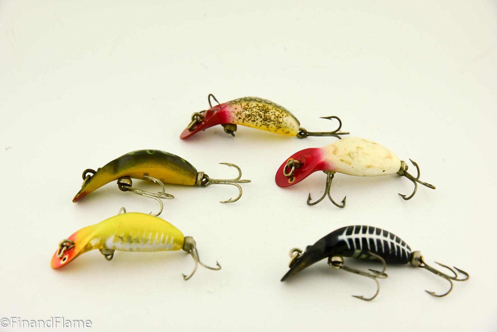 8) Vintage Wooden Fishing Lures. Heddon Tiny Tad