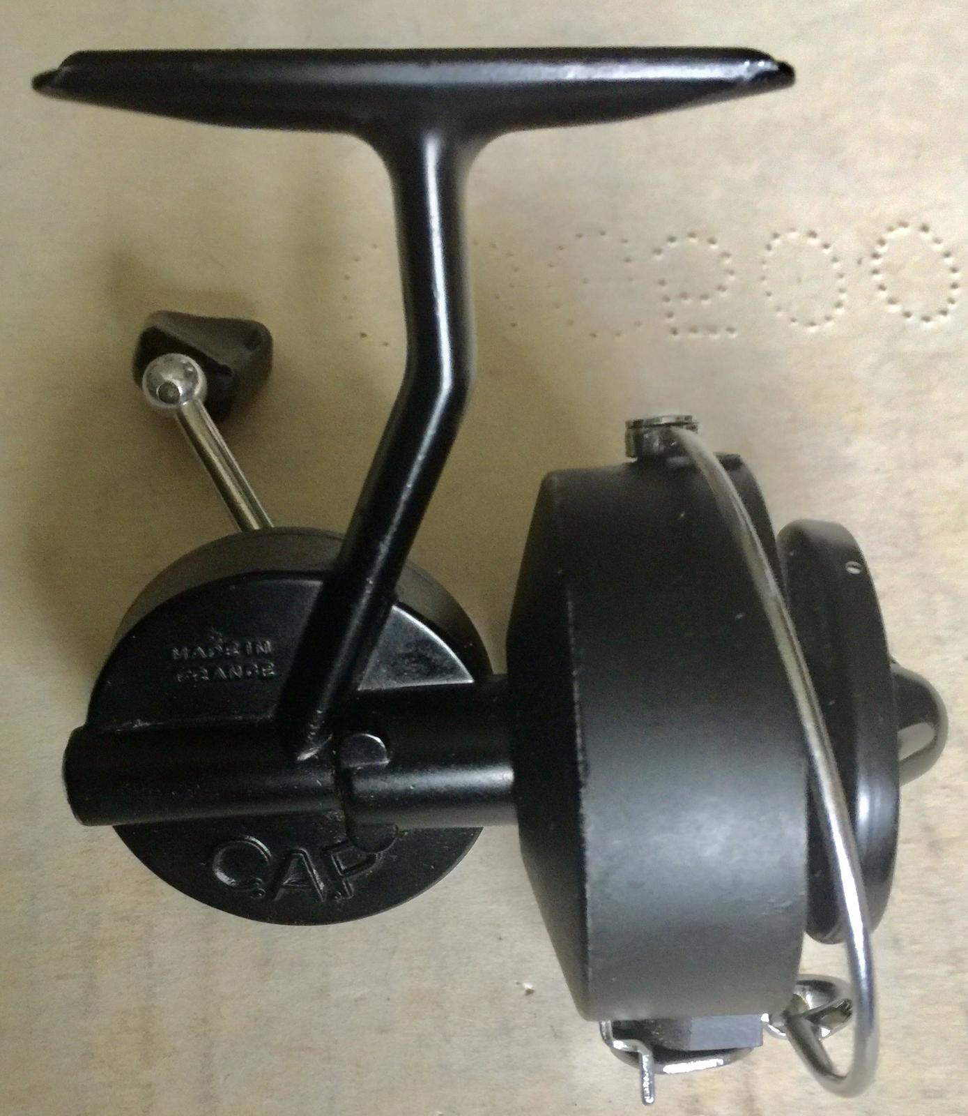 VINTAGE {CAP}~ Garcia/Mitchell 304 Spinning Reel~~MADE IN FRANCE