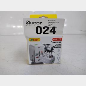 UNIVERSAL WORLDWIDE TRAVEL WALL CHARGER AC POWER PLUG WITH 2 USB