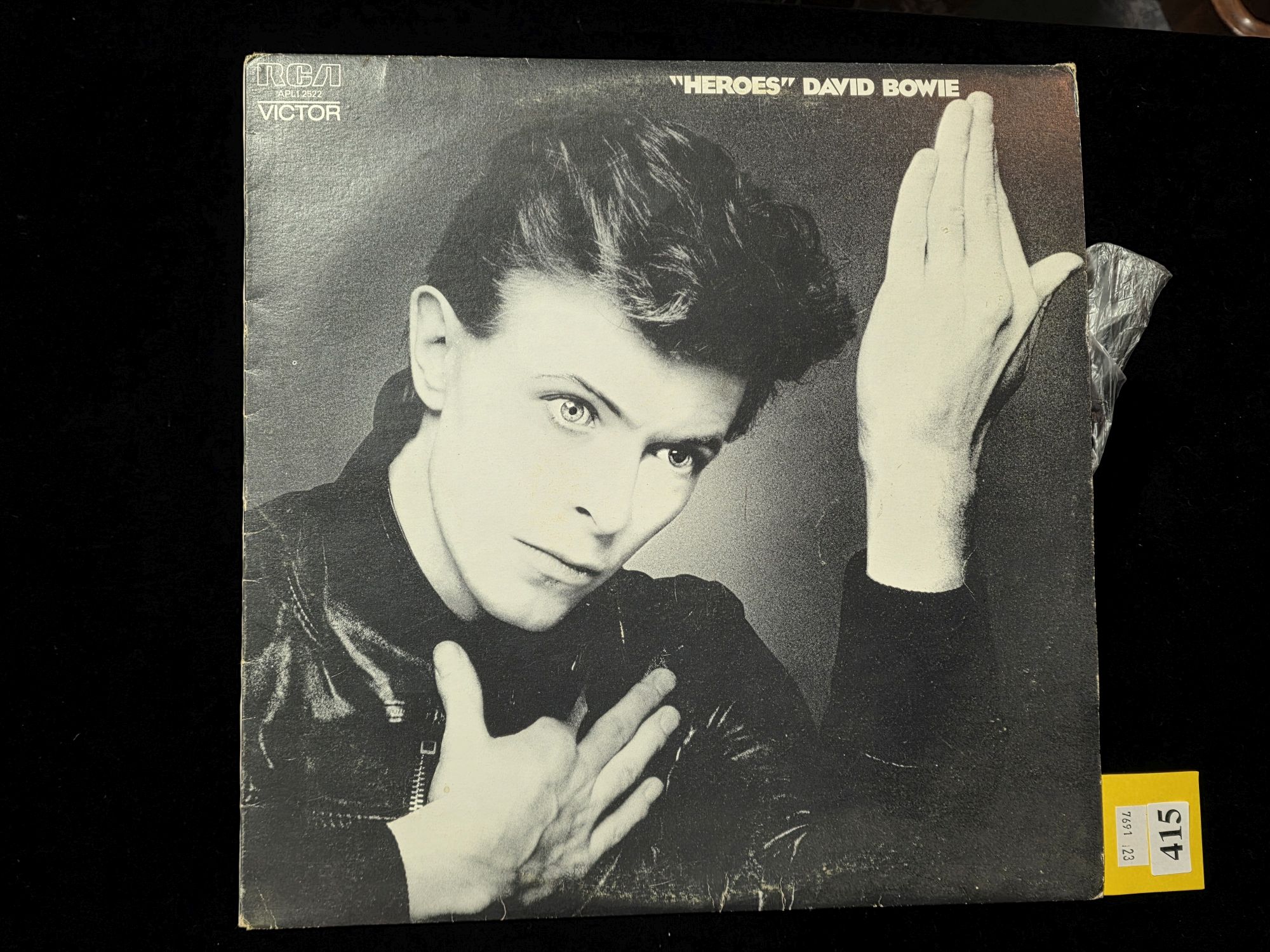 415 · DAVID BOWIE