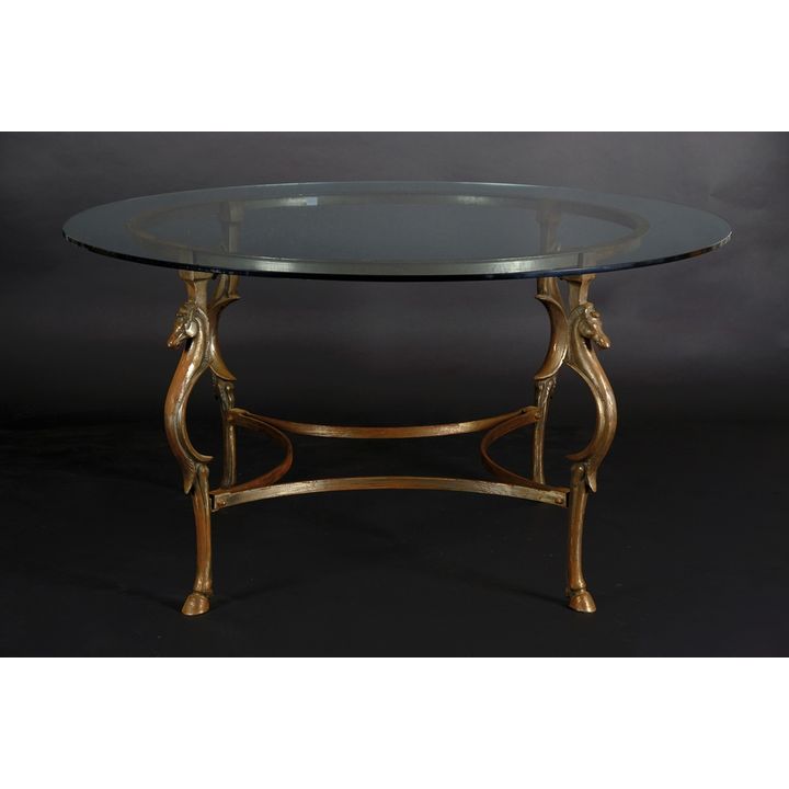 Table de centre en fer forgé à dessus de plateau de vitre