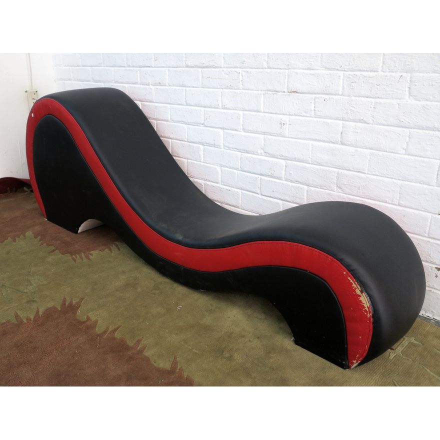 UPHOLSTERED SEX TANTRA SOFA