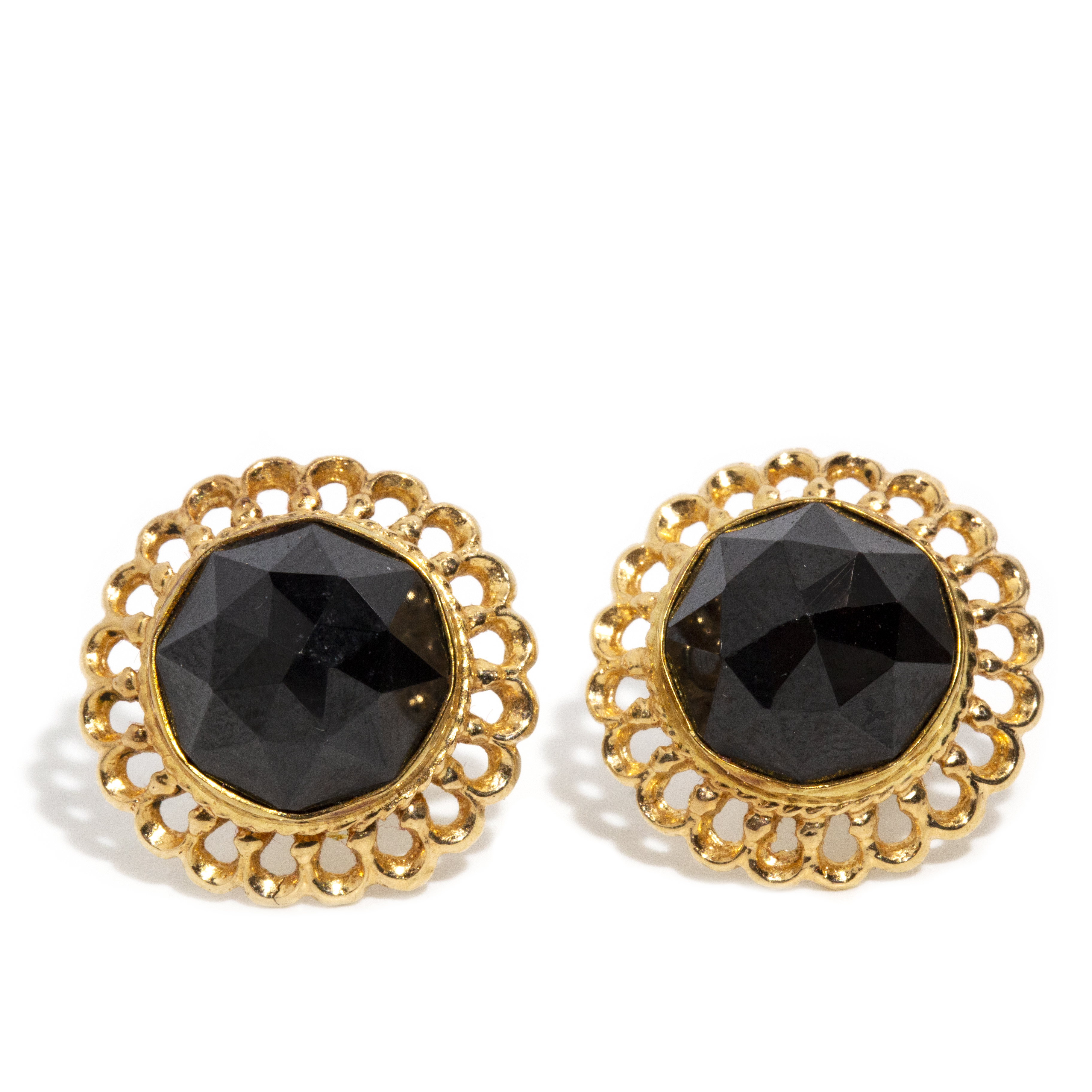 406 · Vintage Garnet Stud 14ct Gold Earrings