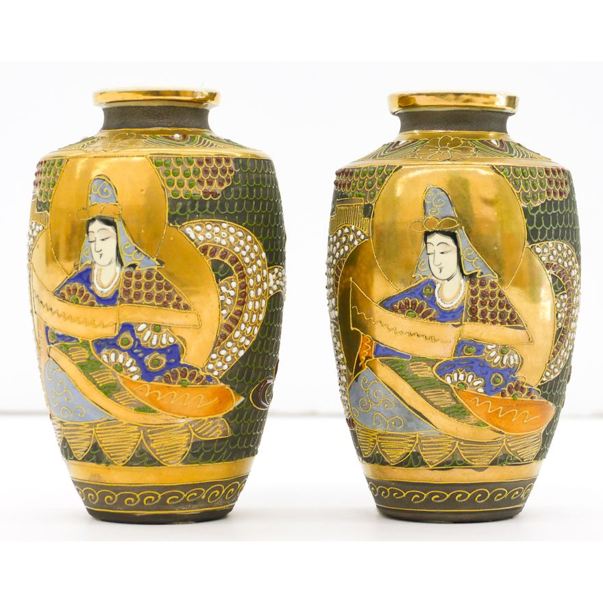 Pair Japanese Satsuma Vases 7''