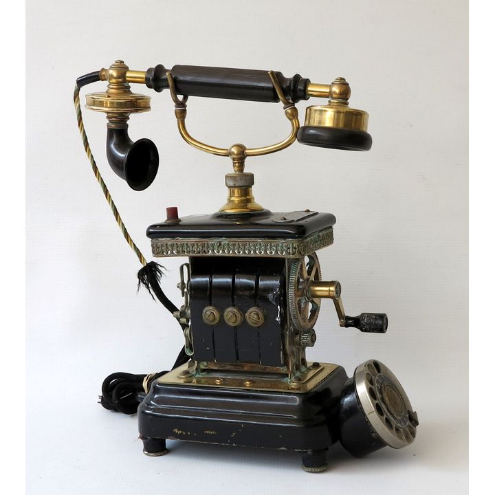 EARLY 20TH CENTURY DANISH DESK PHONE
