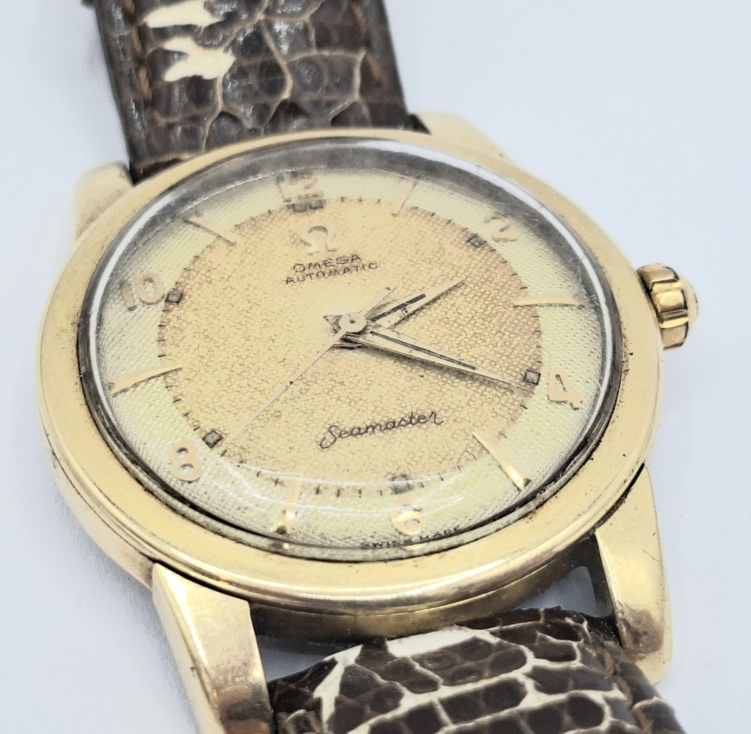 250 · ORIGINAL OMEGA SEAMASTER GENTS WRIST WATCH