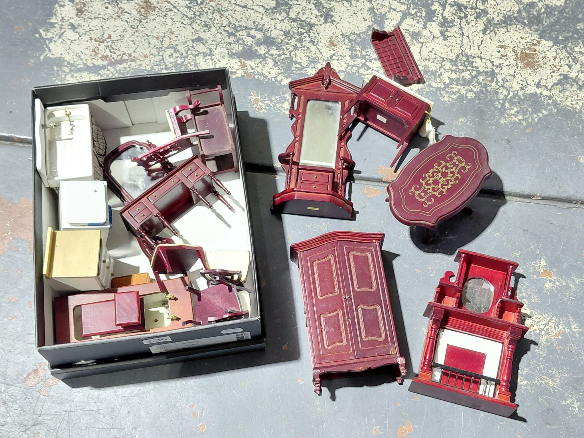 Dolls House Furniture