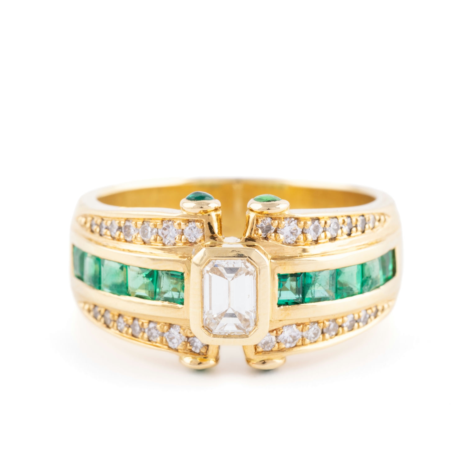 60 · Diamond & Emerald Ring 18ct