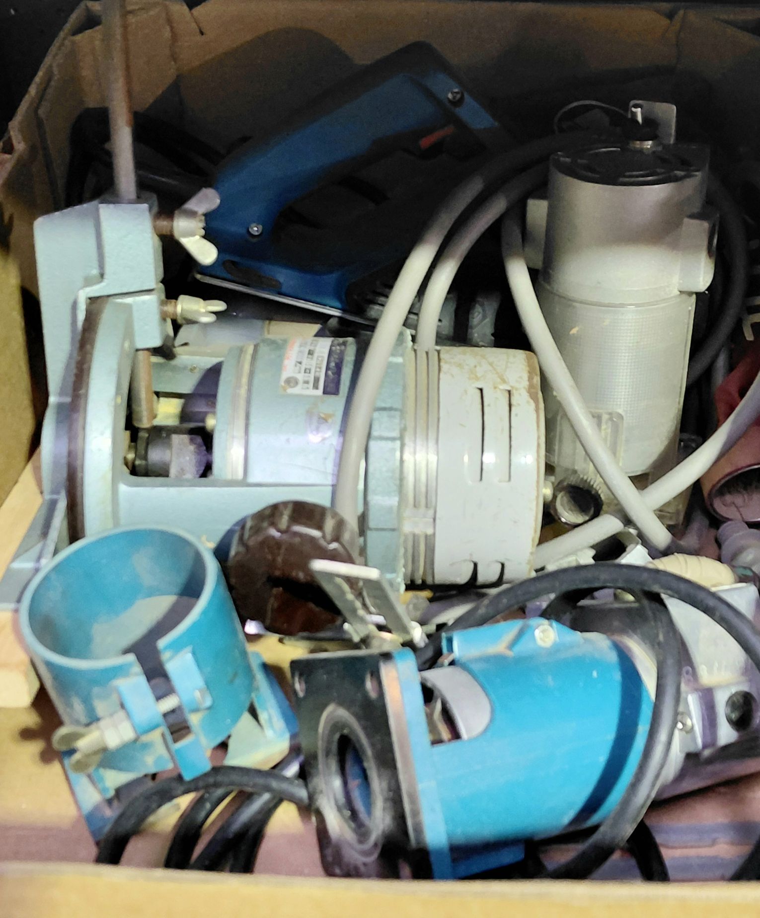 372 · MAKITA ELECTRICAL HAND TOOLS