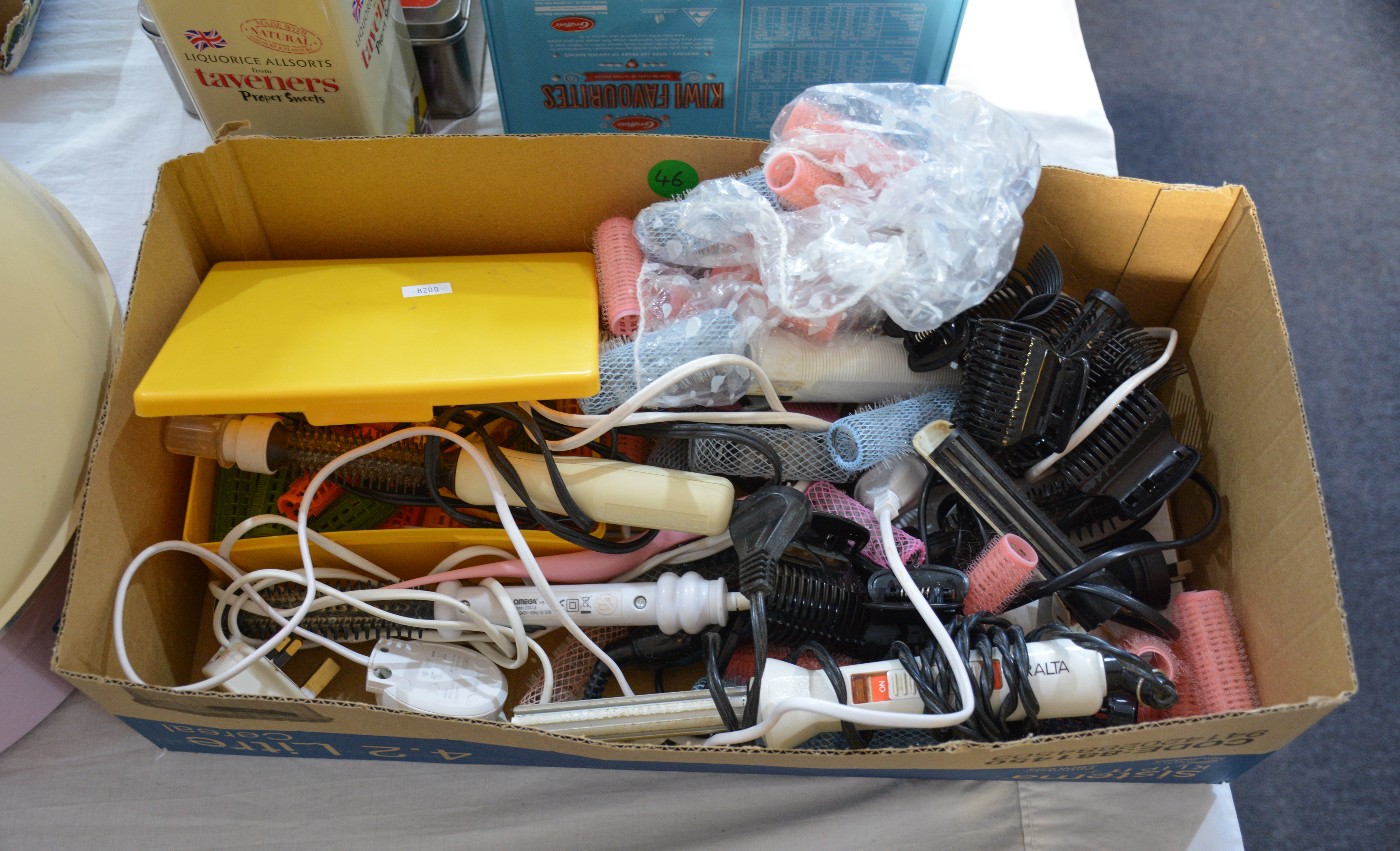 Collection of Hair Curlers and Rollers — NZ auction result