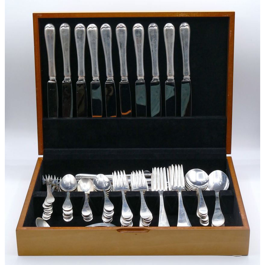 83pc Tuttle Sterling ''Hannah Hull'' Pattern Flatware Service
