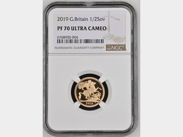 2019 ELIZABETH II PROOF GOLD HALF SOVEREIGN PF70 UCAM TOP POP!