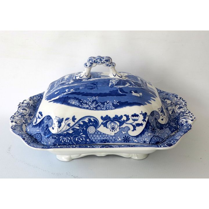 SPODE ITALIAN CASSEROLE DISH