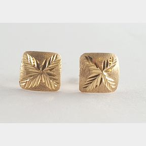 9CT YELLOW GOLD SQUARE EARRINGS - 51929/6672