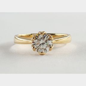 18CT YELLOW GOLD RING WITH 0.6460CT DIAMOND COLOUR R CLARITY SI1 - 51929/11621