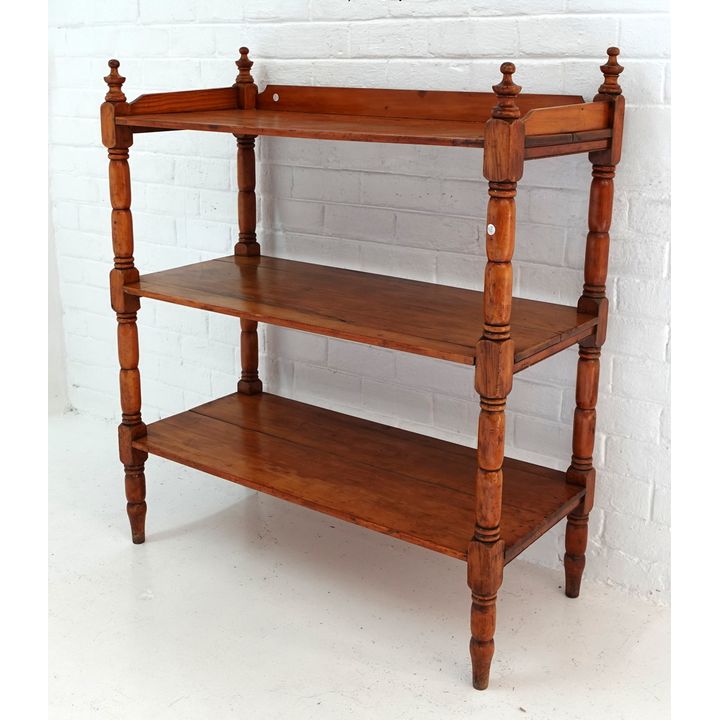 THREE-TIER BUFFET