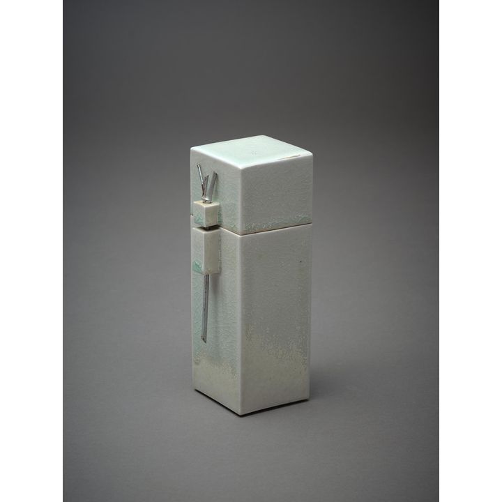 Jean Halstead - Square lidded pot