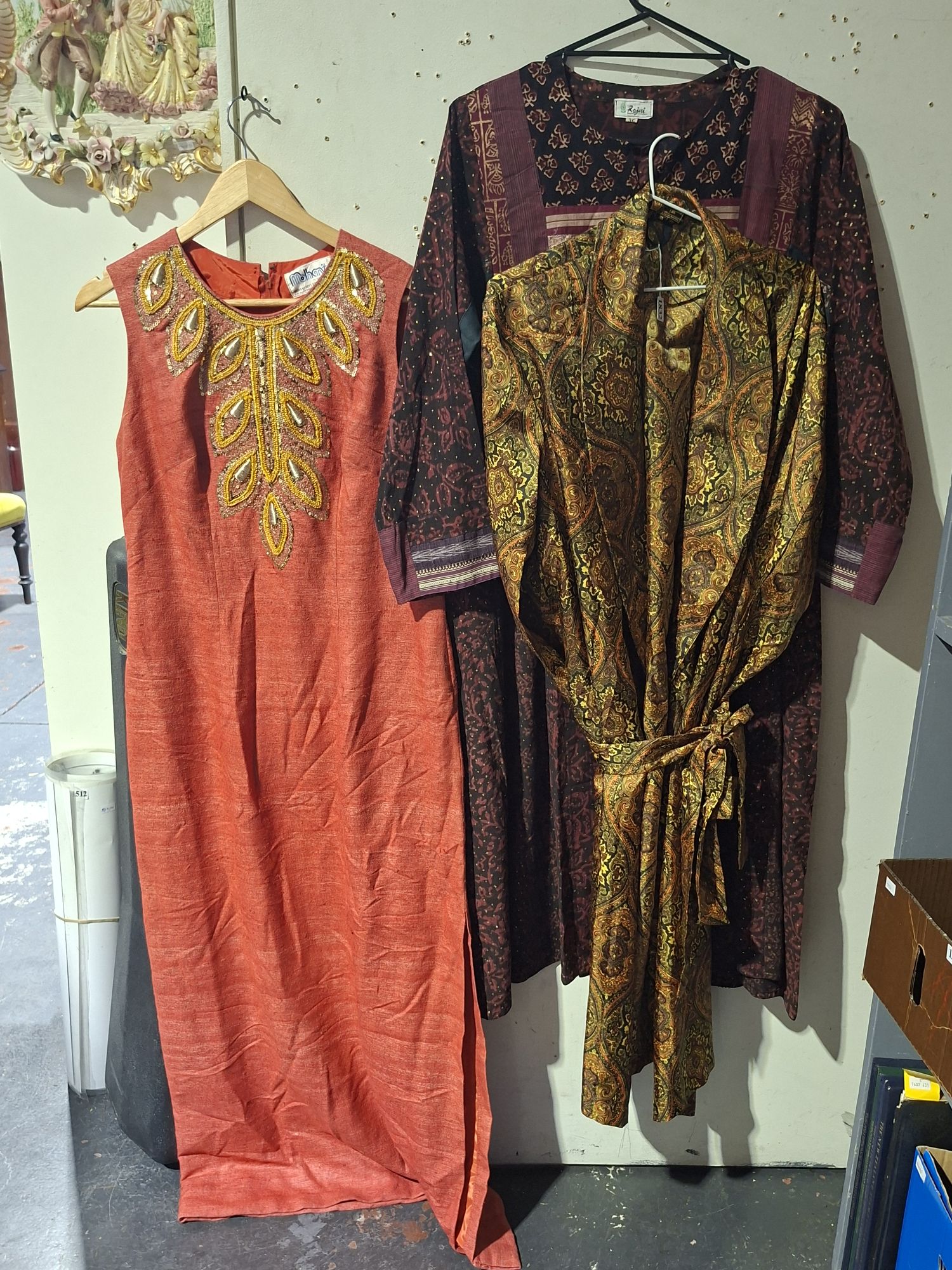 VINTAGE CLOTHING