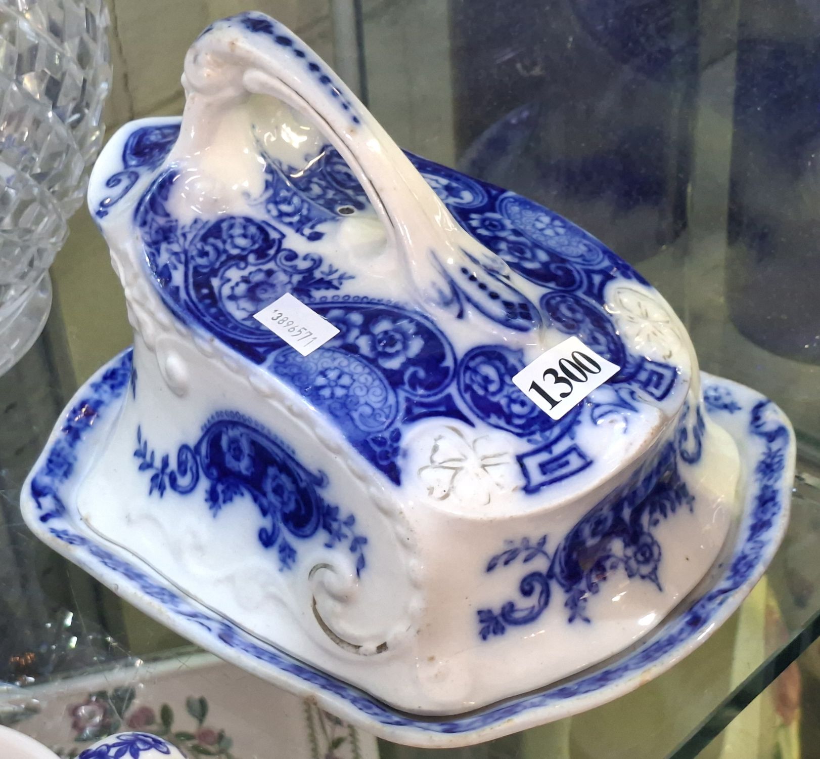 1300 · 19TH CENTURY CHEESE DOME