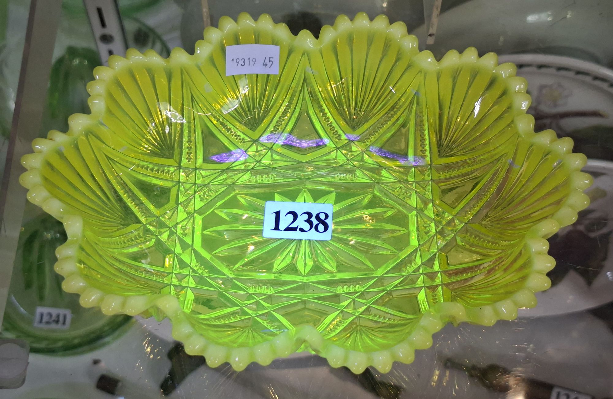 1238 · CITRINE GLASS BOWL