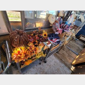 Decorative flowers, 4th decorative things, misc