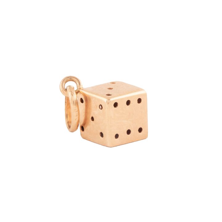 Charms w postaci kostki do gry
współczesny