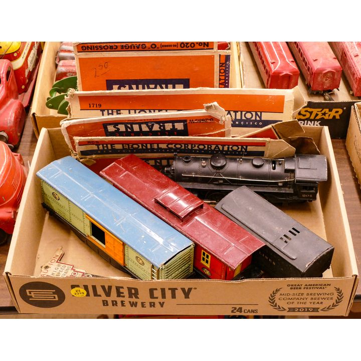 Box Lionel Toy Trains & Boxes