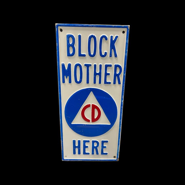Block Mother Cd Here Sign