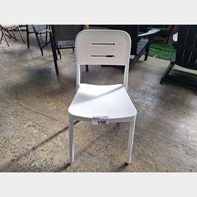 GEORGE MASON - STYLISH PATIO CHAIR - WHITE