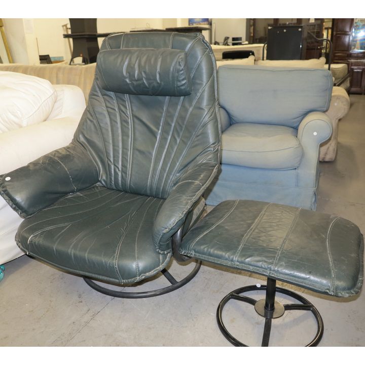 ARMCHAIR AND STOOL
