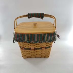 Longaberger 1995 Holiday Hostess Evergreen Basket with Lid