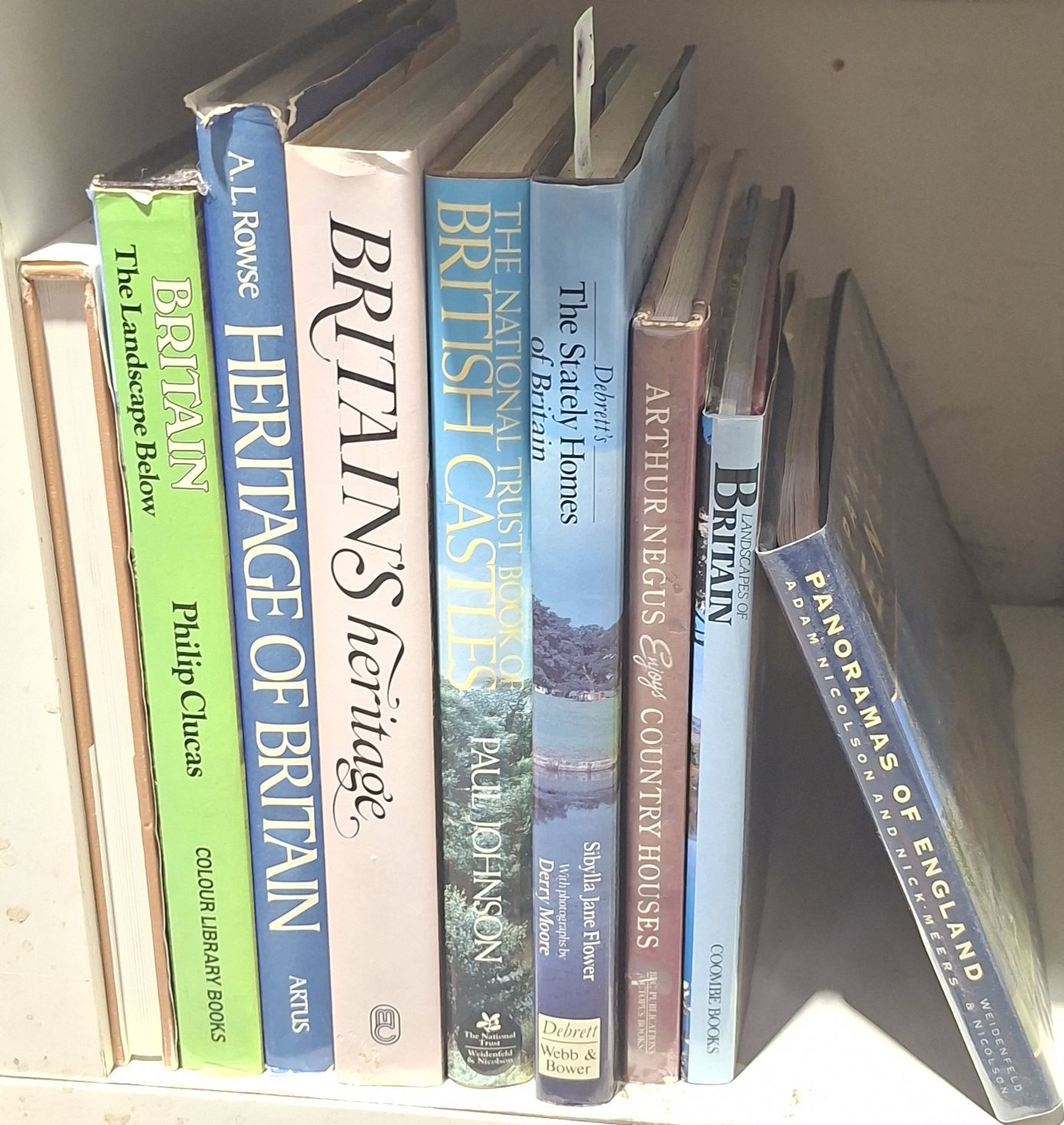 BOOKS - ENGLAND
