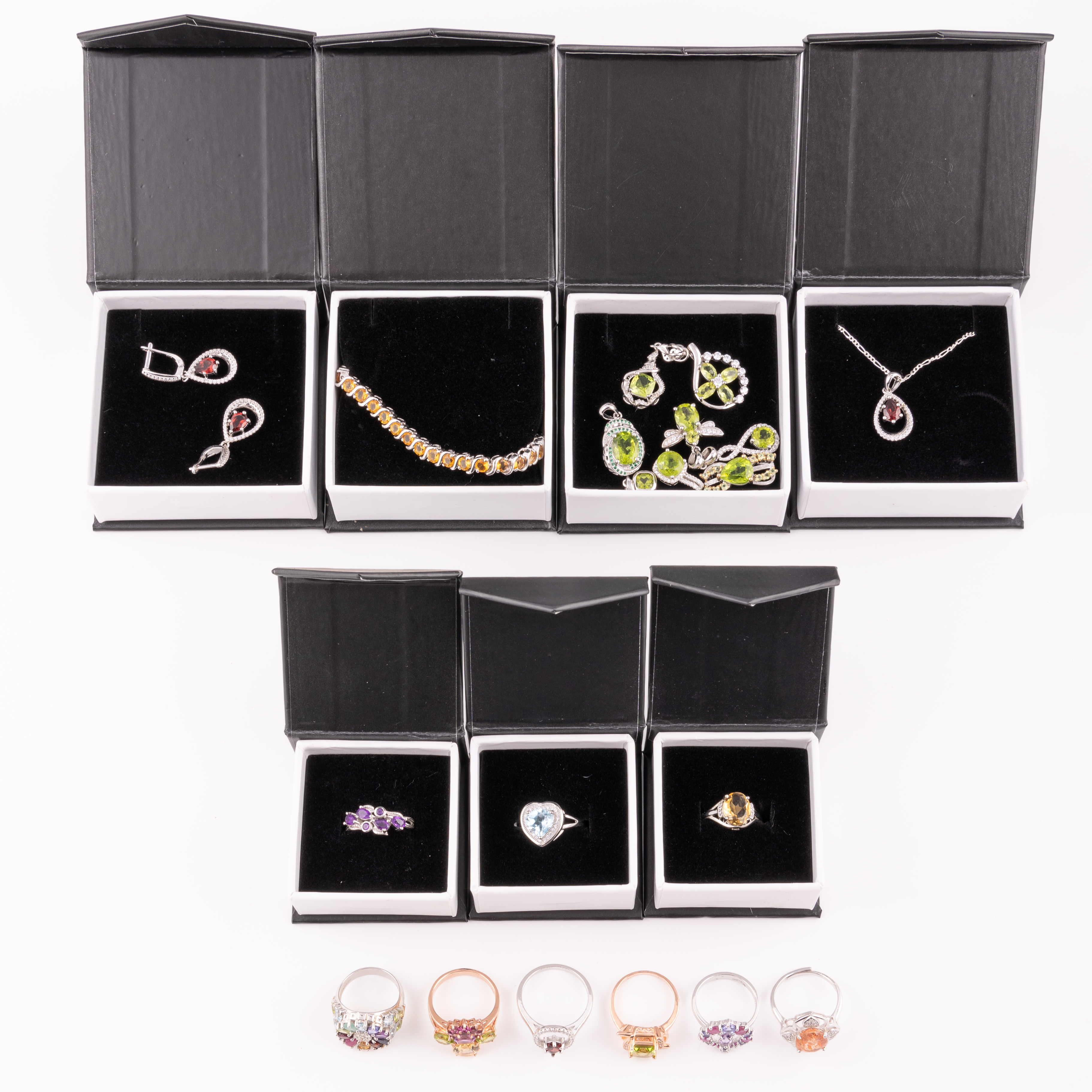 Lot of New Sterling Silver Jewellery
