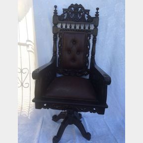 2x large antique chairs (swivel) 80 x 60