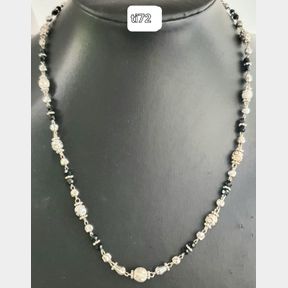TRADITIONAL WHITE GOLD NECKLACE WITH ONYX BEADS - 50692/333