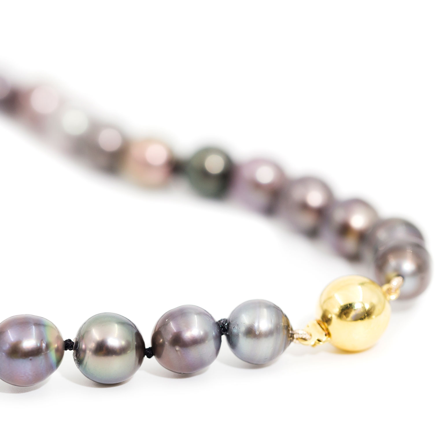 234 · Tahitian Pearl Necklace Round,