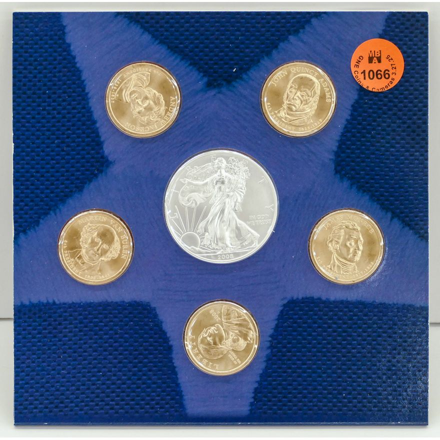 2pc 2008 US Uncirculated Dollar Coin Sets with American Eagles