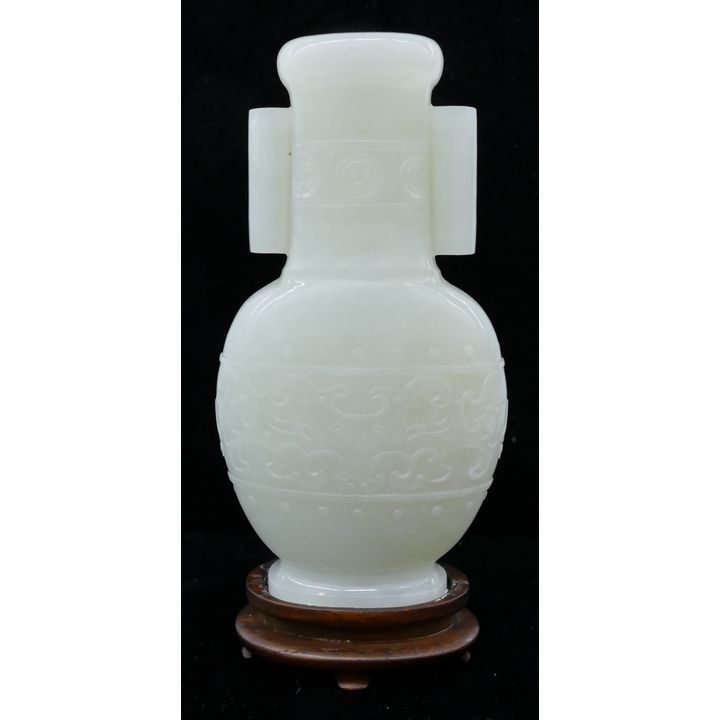 Chinese Qing White Jade Arrow Vase