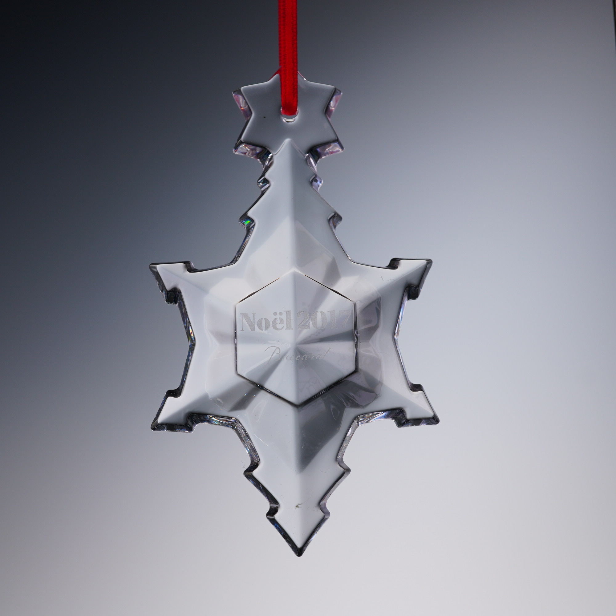 Baccarat Noel 2017 Crystal Snowflake Ornament | Lion and Unicorn