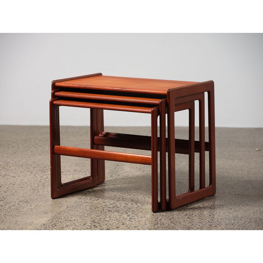 Morgen Kohl - Set of three Danish nesting tables