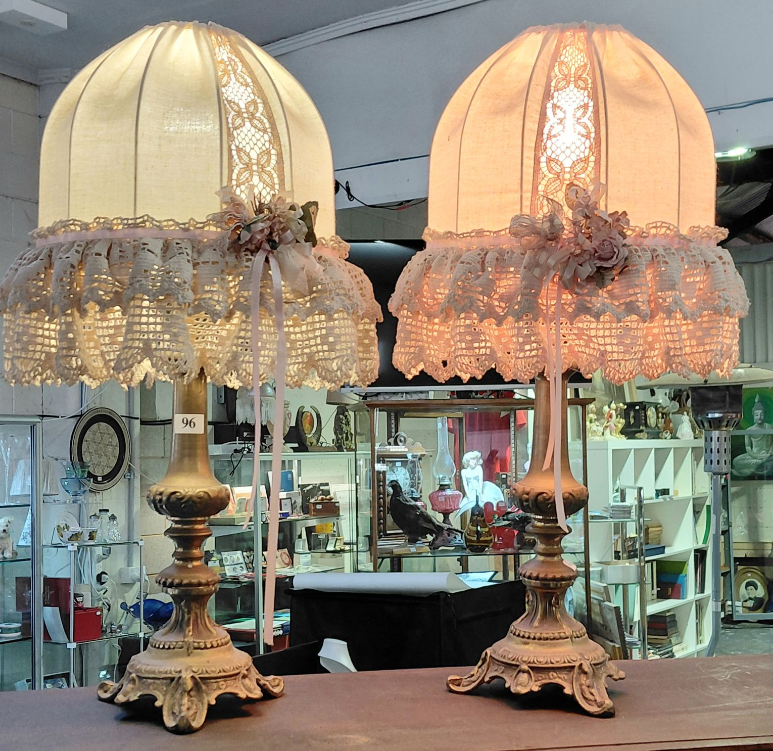 96 · PAIR OF VINTAGE BRASS ELECTRIC TABLE LAMPS