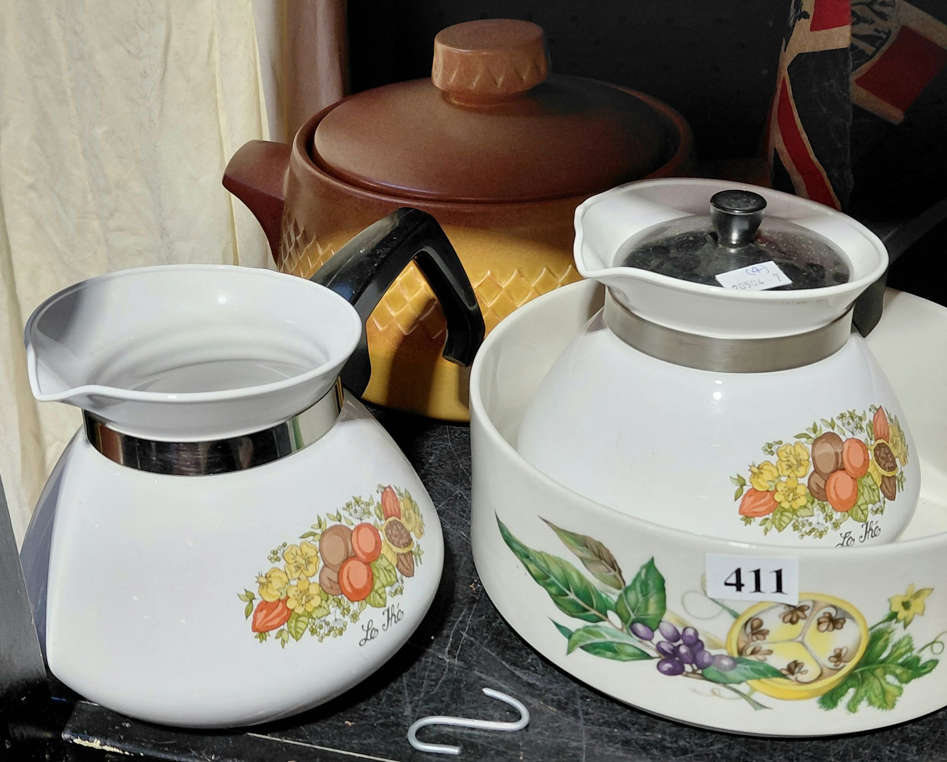 Corning And Villeroy And Boch Cookware