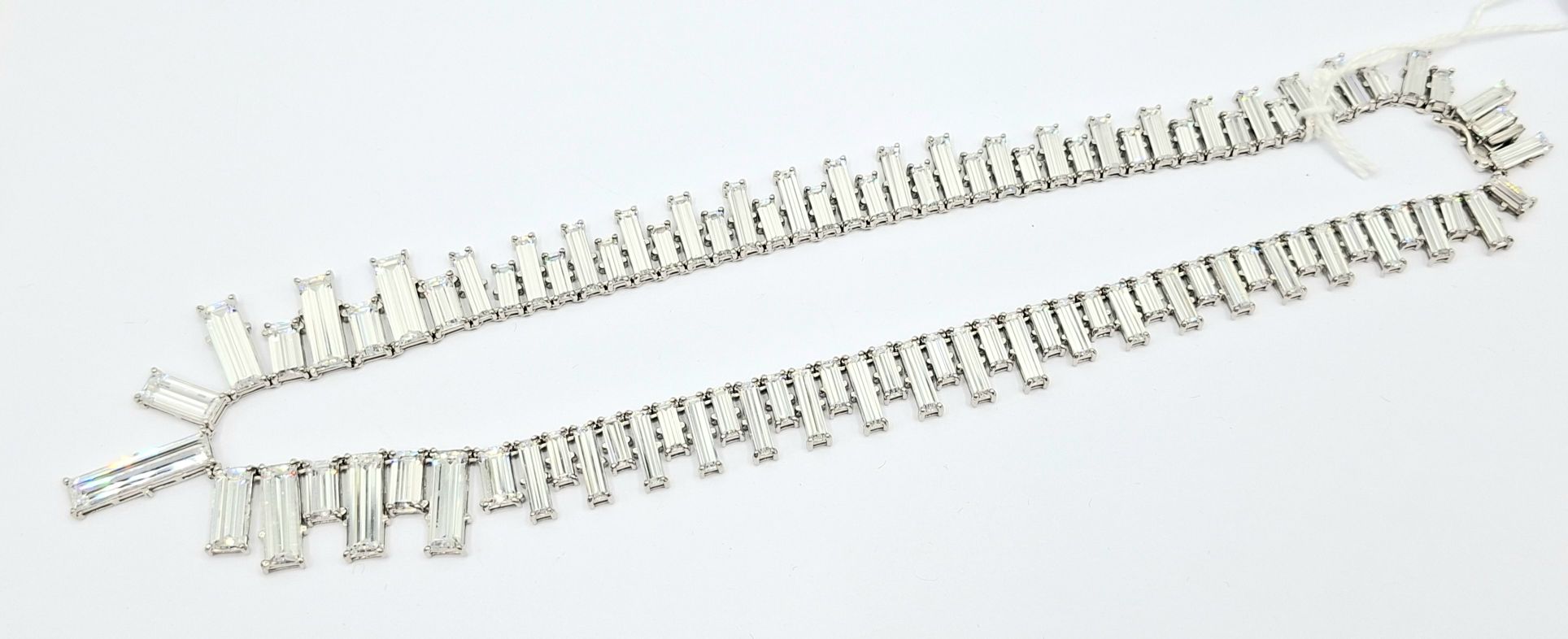1128 · CARAT LONDON CRYSTAL NECKLACE