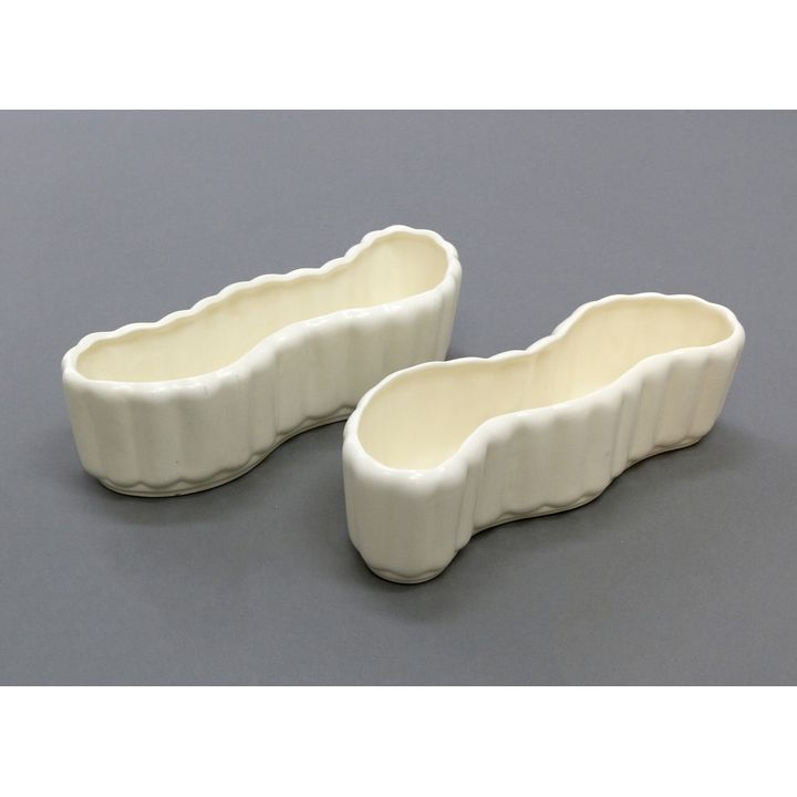 Crown Lynn Potteries, A pair of large sinuous trough vases