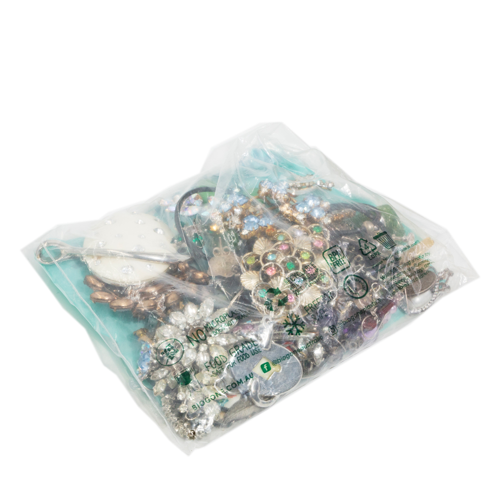 117 · Assorted Estate Costume Jewellery and Watches