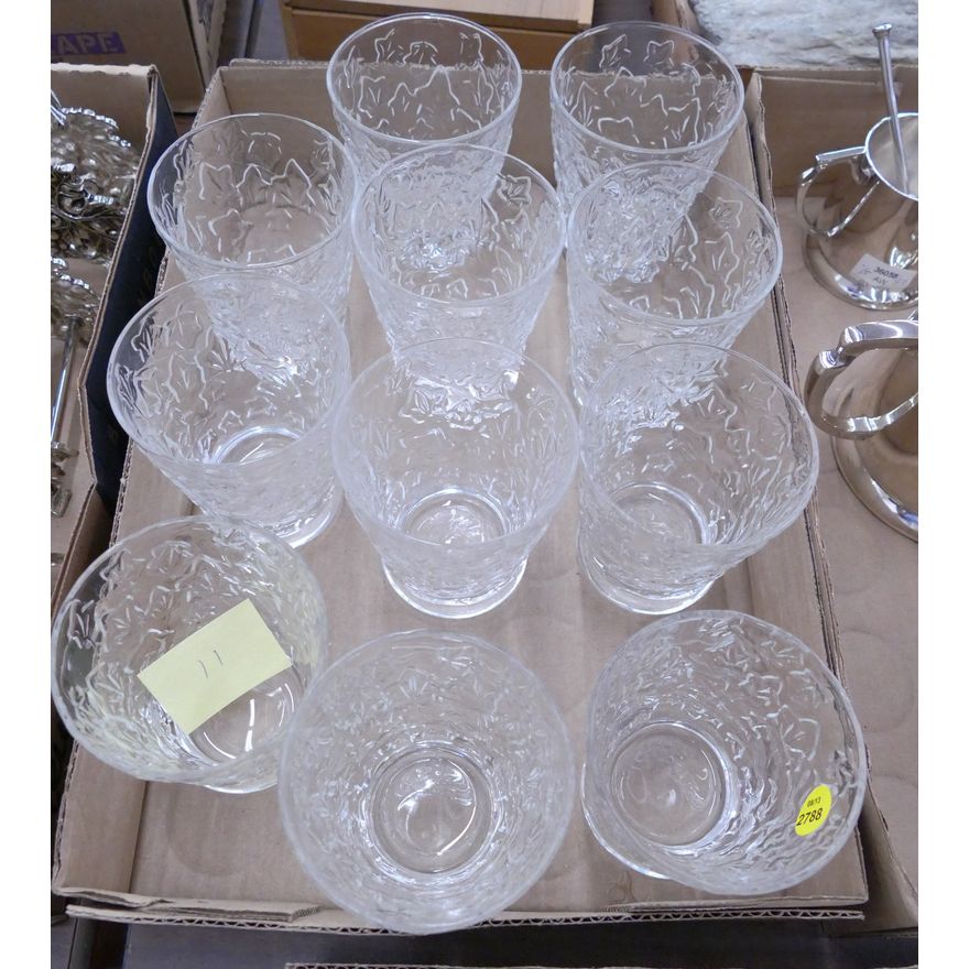 11pc Pressed Ivy Pattern Glasses