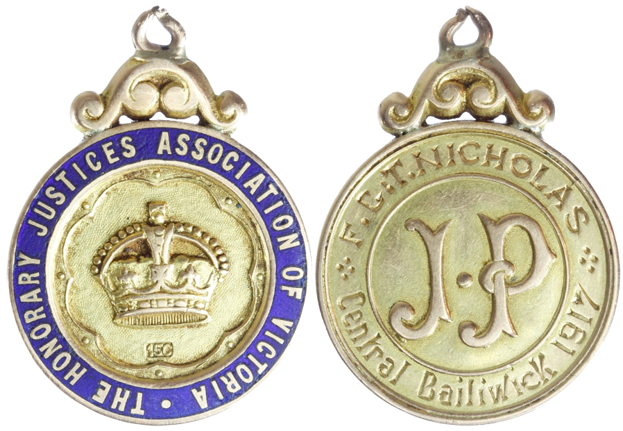 15ct Gold Special Magistrate Assn. of Victoria